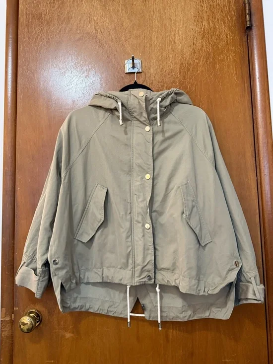 Zara Lightweight Hooded Snap Side. Top Jacket - Picture 2 of 13